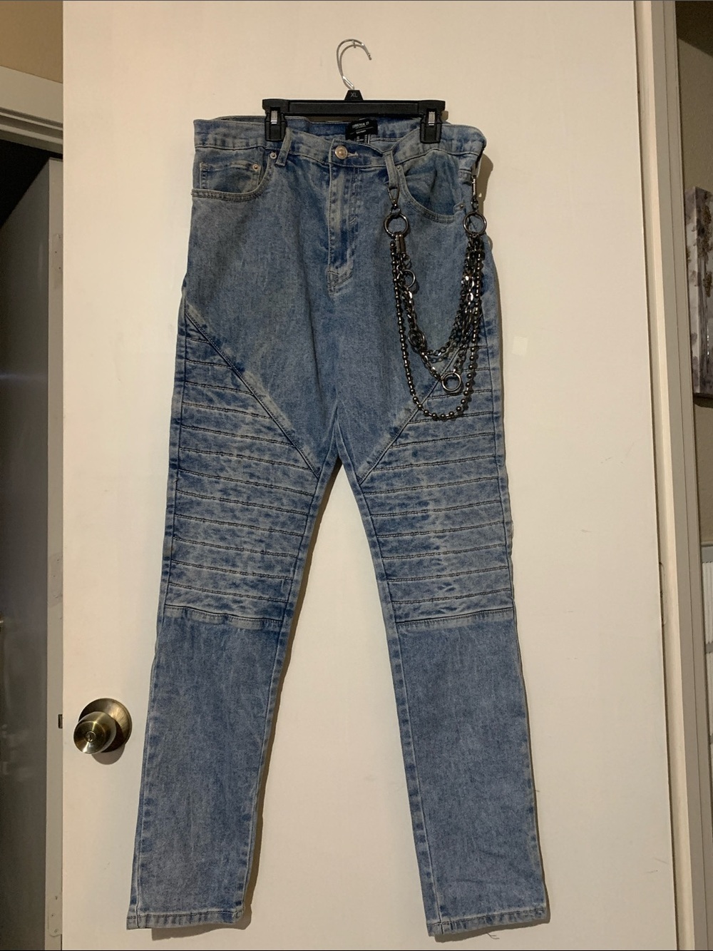 Forever 21 Black and Blue Skinny Jeans Label